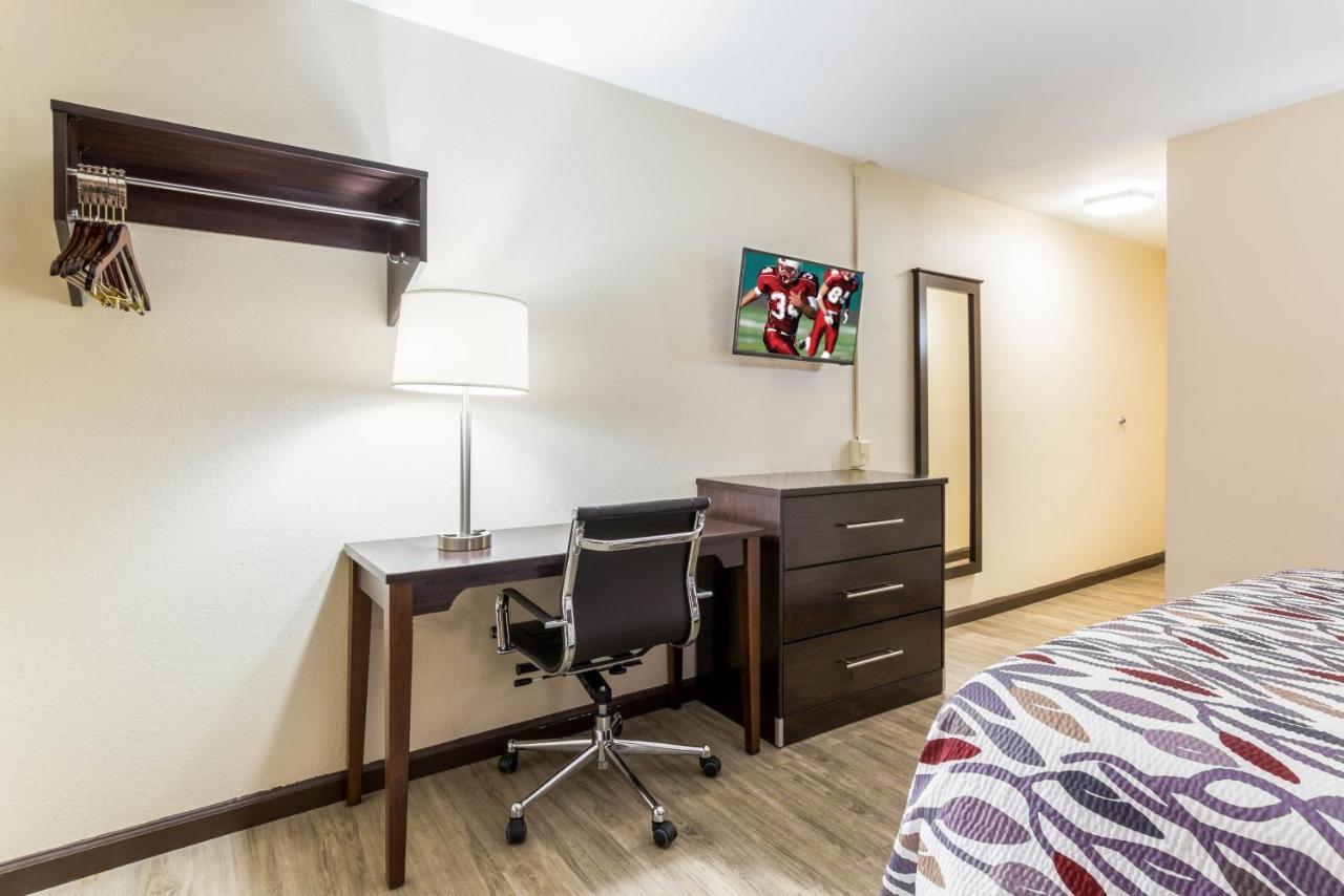 Red Roof Inn Драй Ридж Екстериор снимка